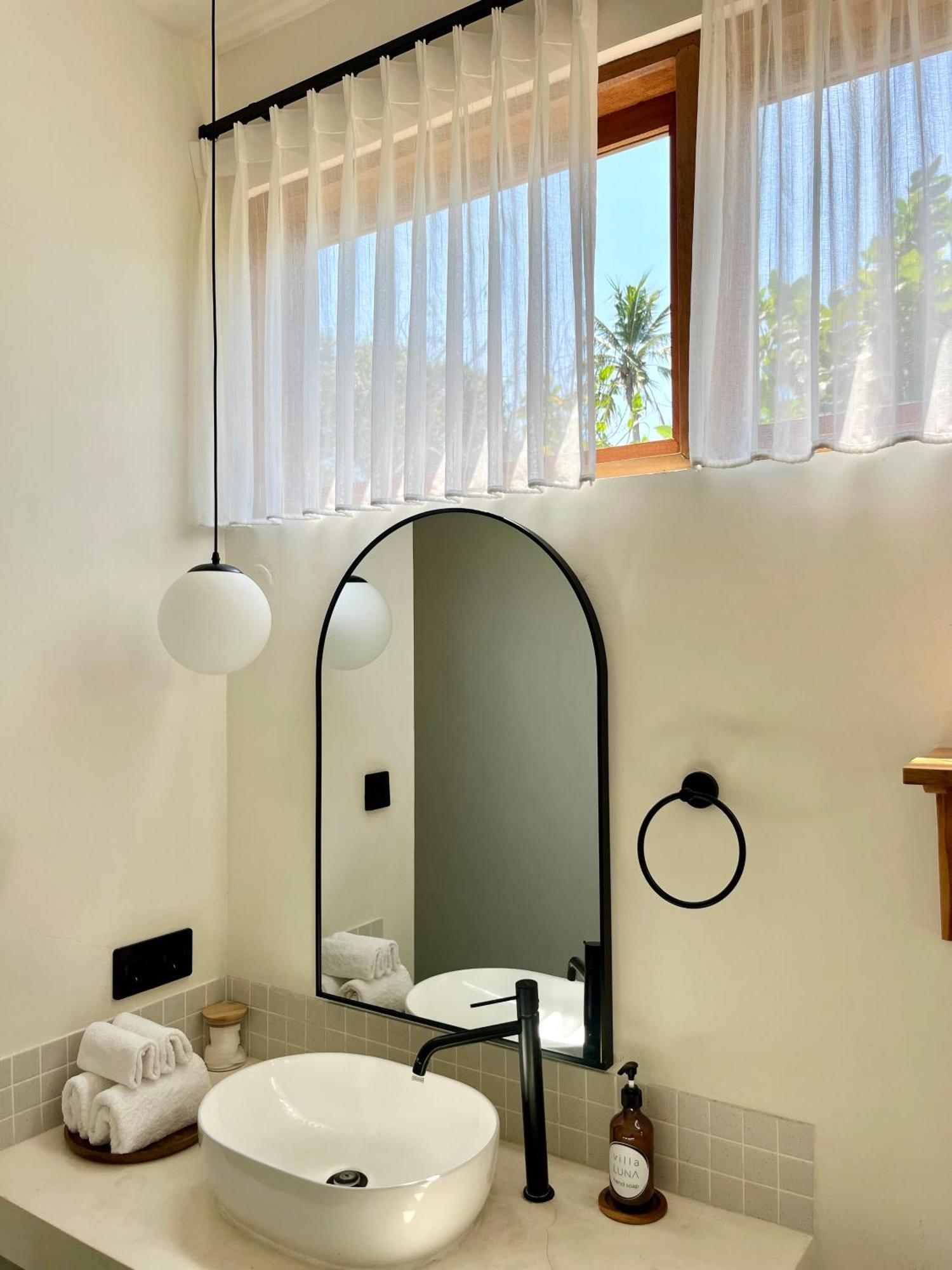 Villa Luna - กิลิไอร์ ภายนอก รูปภาพ