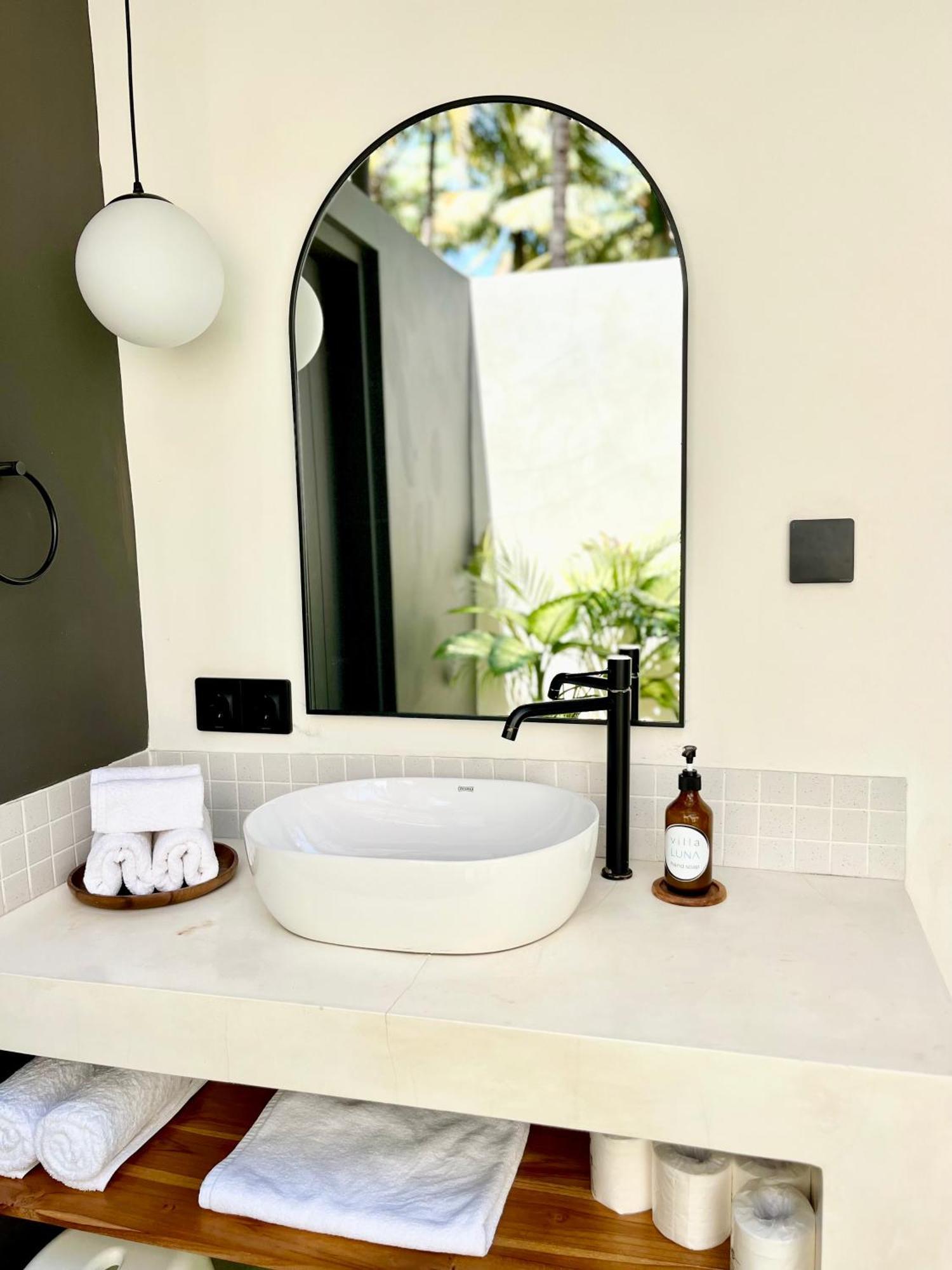 Villa Luna - กิลิไอร์ ภายนอก รูปภาพ